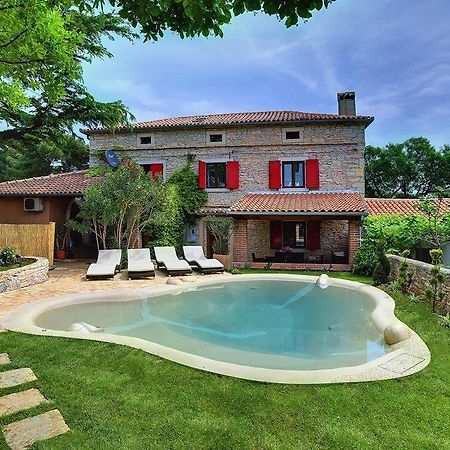 Villa Br Liznjan Luaran gambar