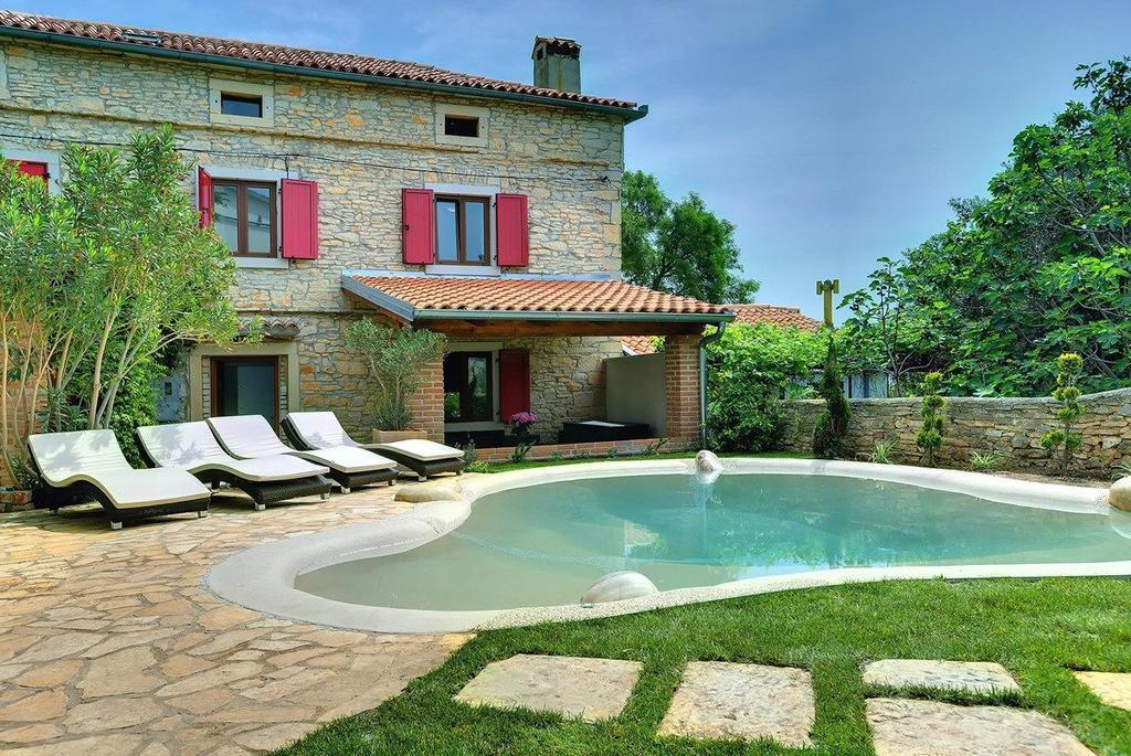 Villa Br Liznjan Luaran gambar